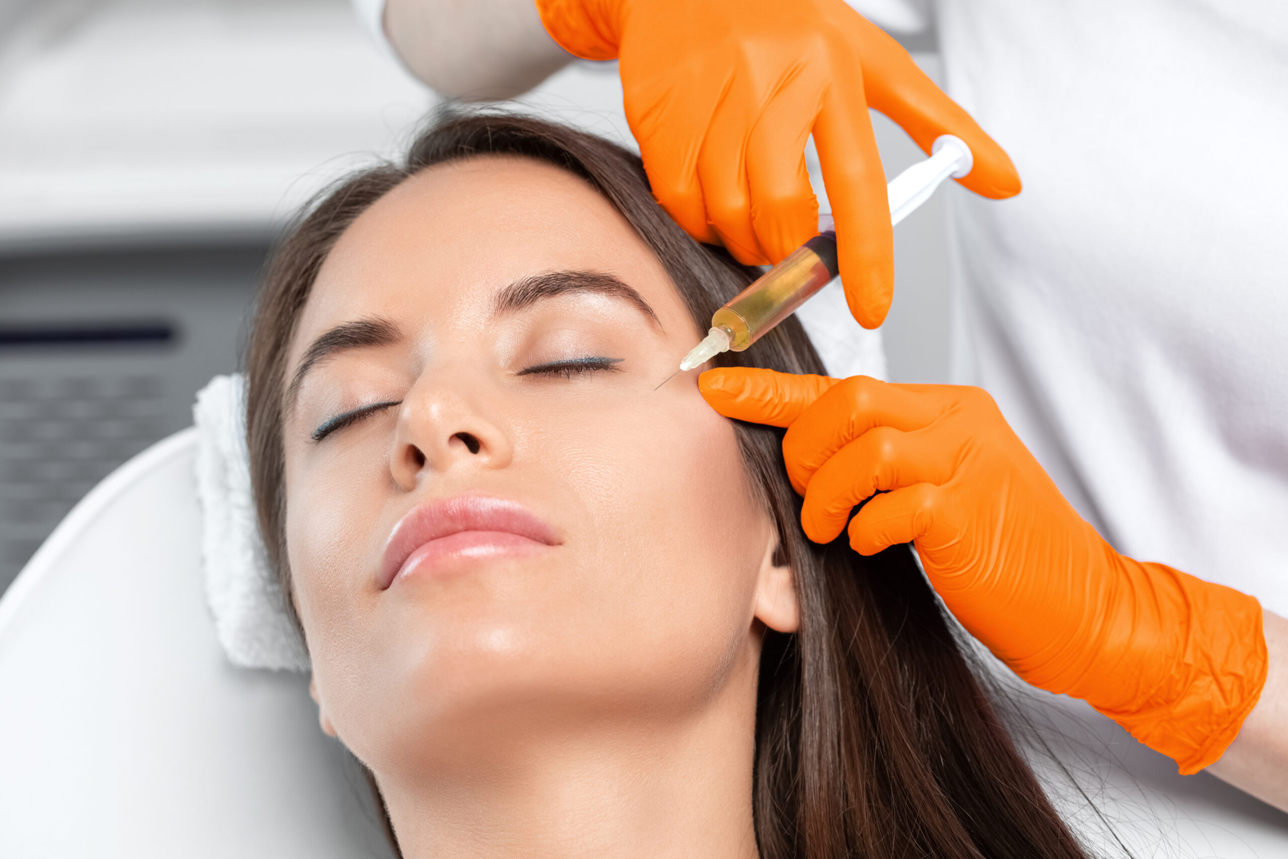 Hyaluron-Behandlung bei Dr. Hugo